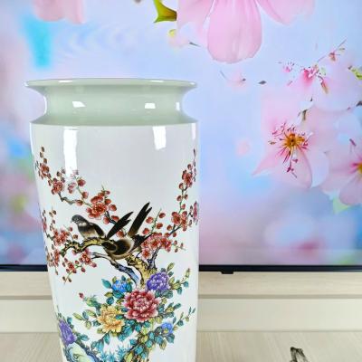 BÌNH DÁNG TRỤ MEN NGỌC - XUÂN SẮC MÃN VIÊN